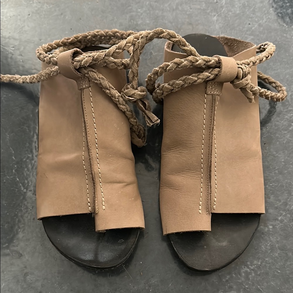 Free People Taupe Cherry Valley Sandals Rope Sz 7
